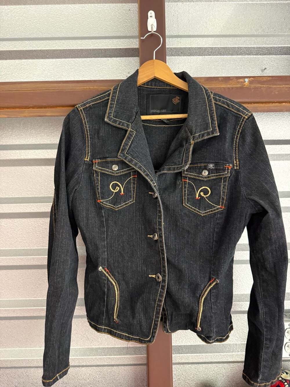 Vintage Rocawear Y2K Women's Dark Wash Denim Blazer Jacket